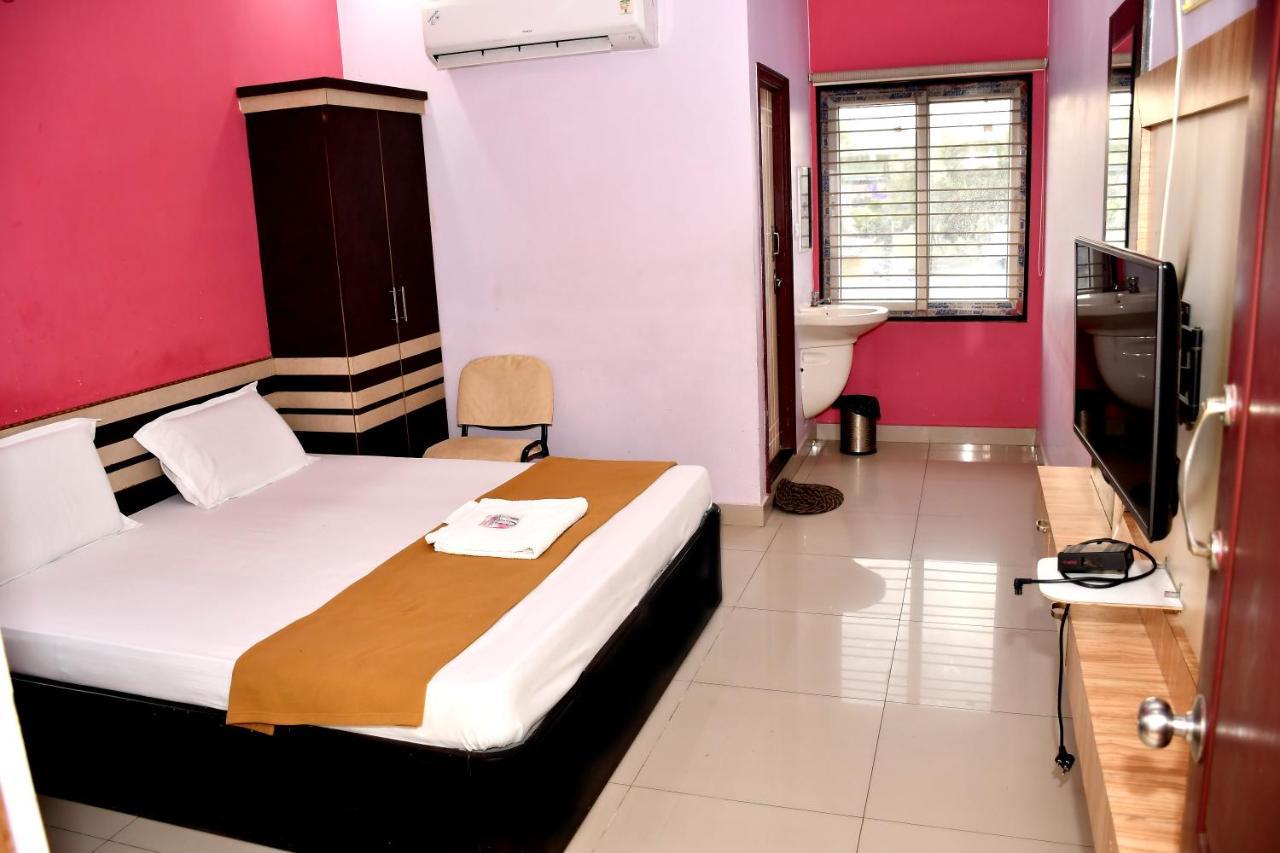 Ssr Hotel סריקאלהסטי מראה חיצוני תמונה